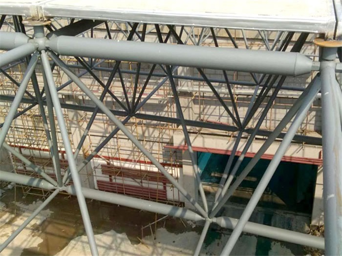 白城公安局网架天基板屋面